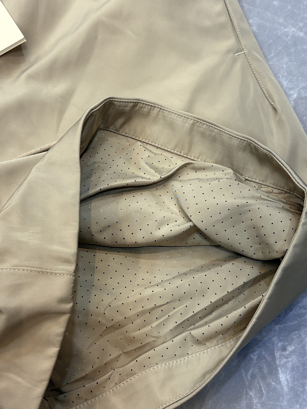 25ss Classic Brand Shorts Alwa - Fear Of God Essential のレビューと価格