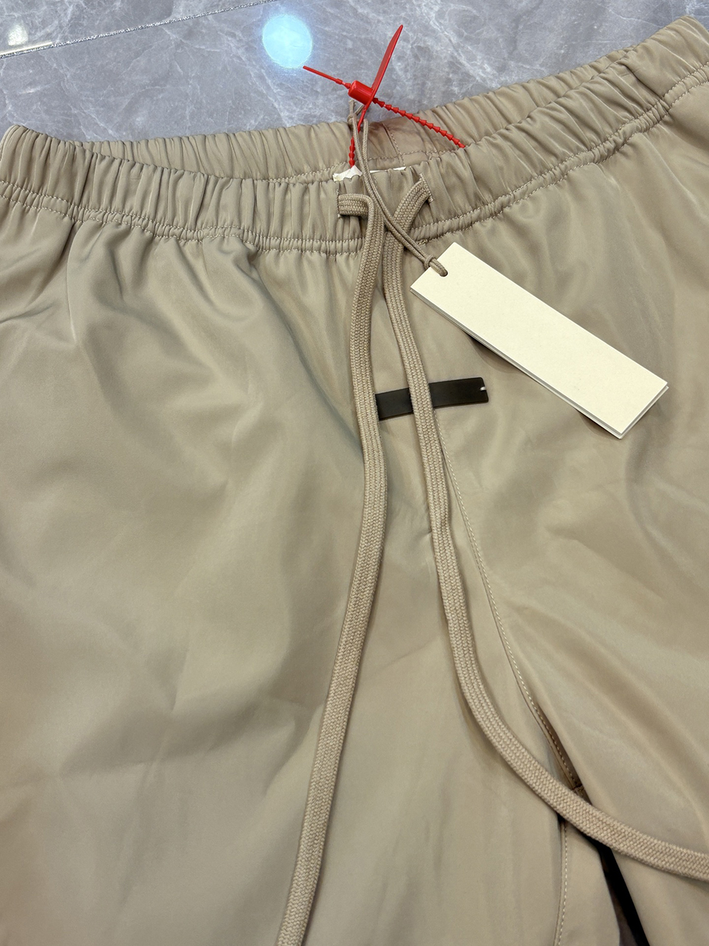 25ss Classic Brand Shorts Alwa - Fear Of God Essential のレビューと価格